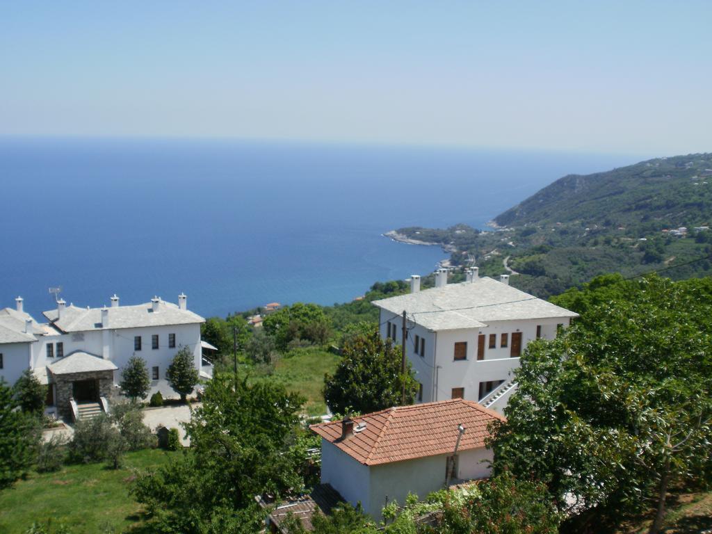 Alkmini Hotel Agios Dimitrios  Bagian luar foto