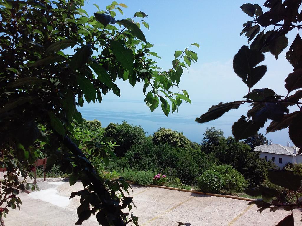 Alkmini Hotel Agios Dimitrios  Bagian luar foto