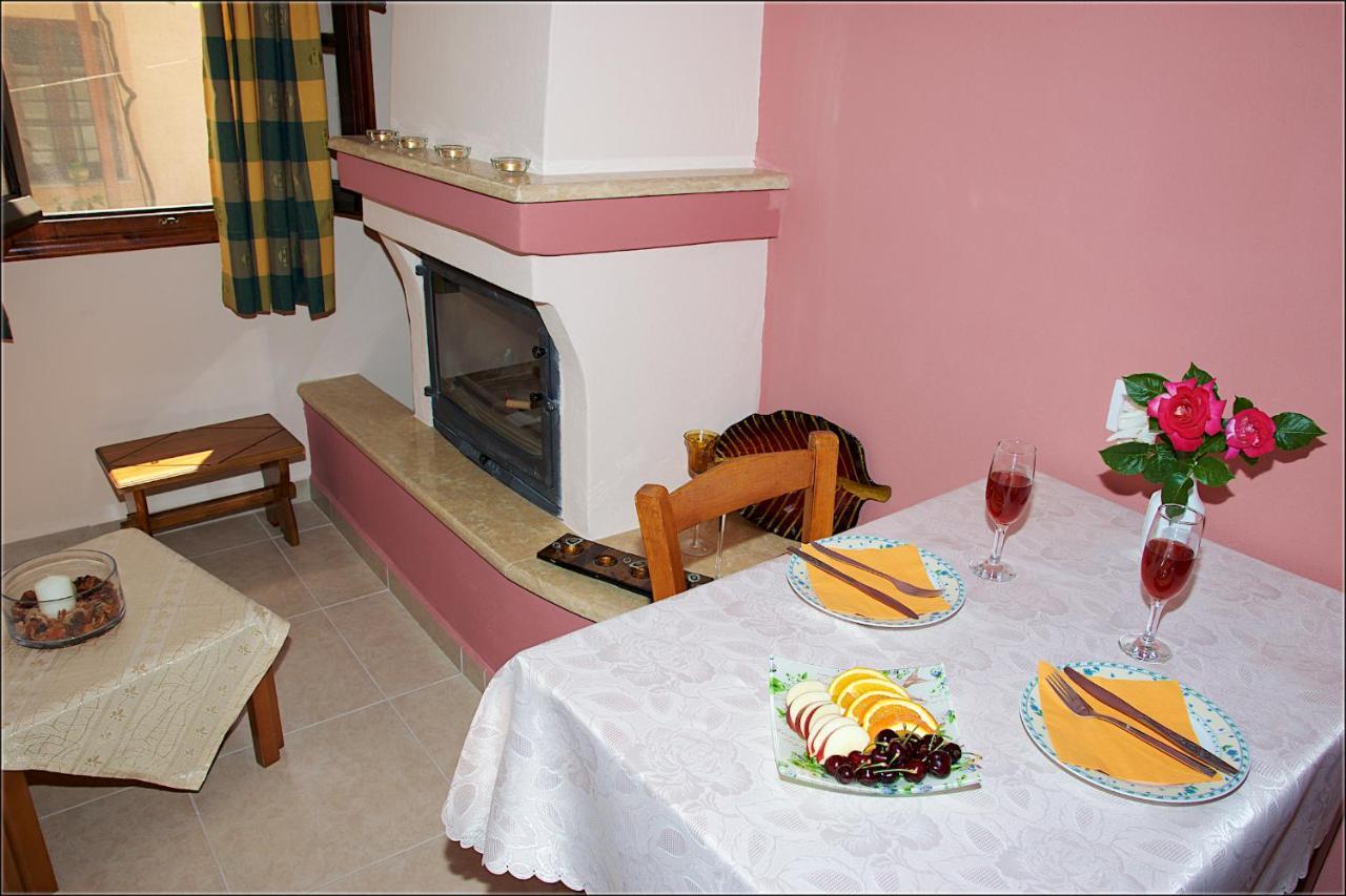 Alkmini Hotel Agios Dimitrios  Bagian luar foto