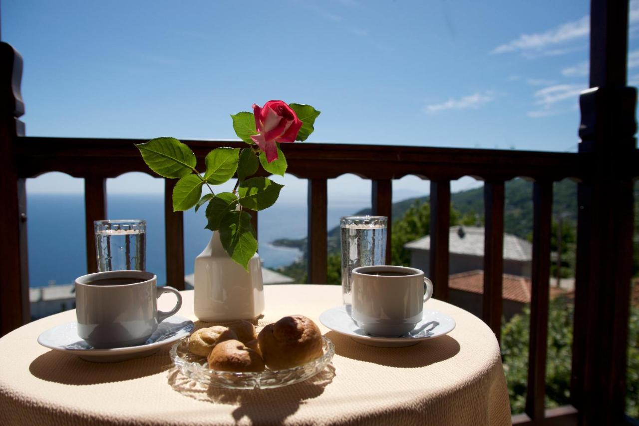 Alkmini Hotel Agios Dimitrios  Bagian luar foto