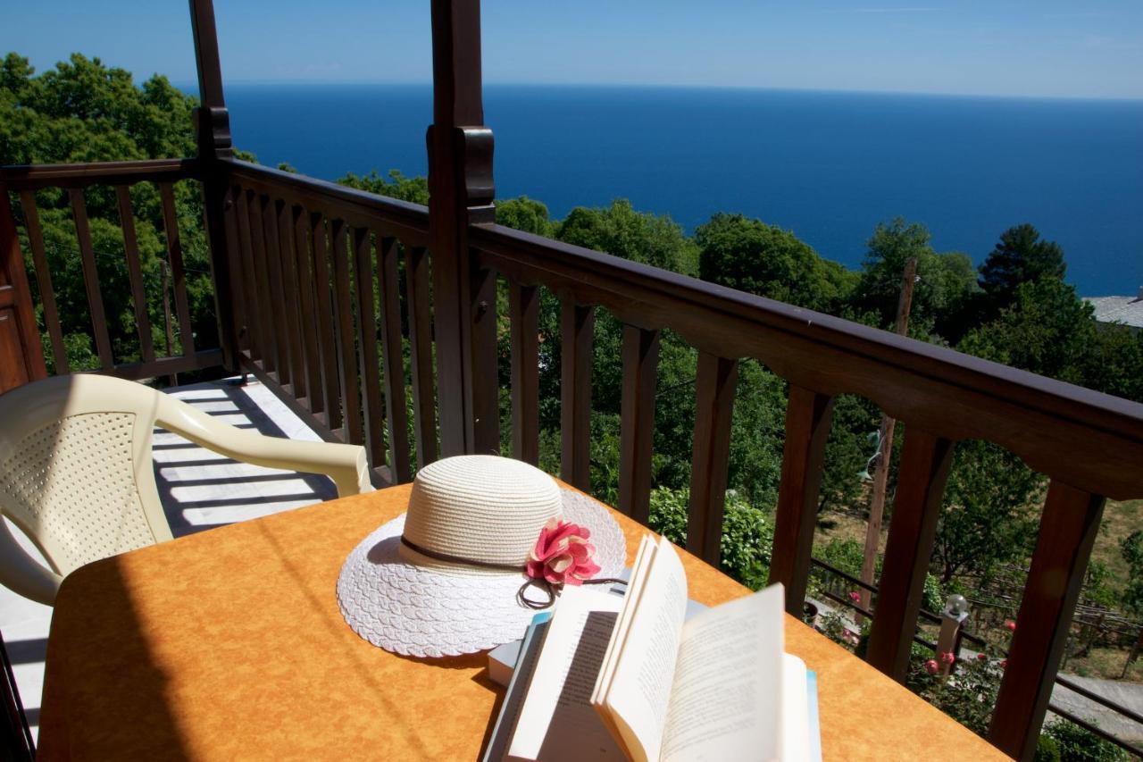 Alkmini Hotel Agios Dimitrios  Bagian luar foto